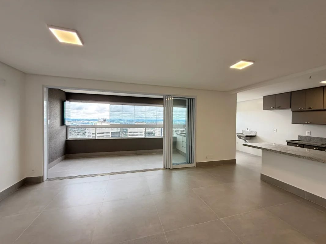 Apartamento à Venda no Park Lozandes - Imagem 1