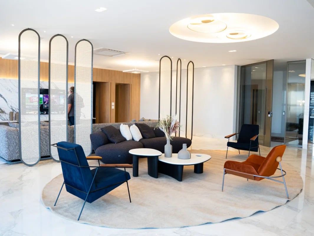 Apartamento Mobiliado no Kingdom | 482,00m² e 4 Suítes - Imagem 1