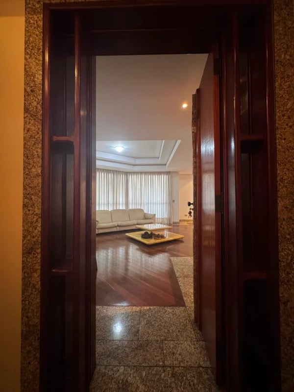 Apartamento à Venda no Setor Oeste - Edifício Kallinan - Imagem 1