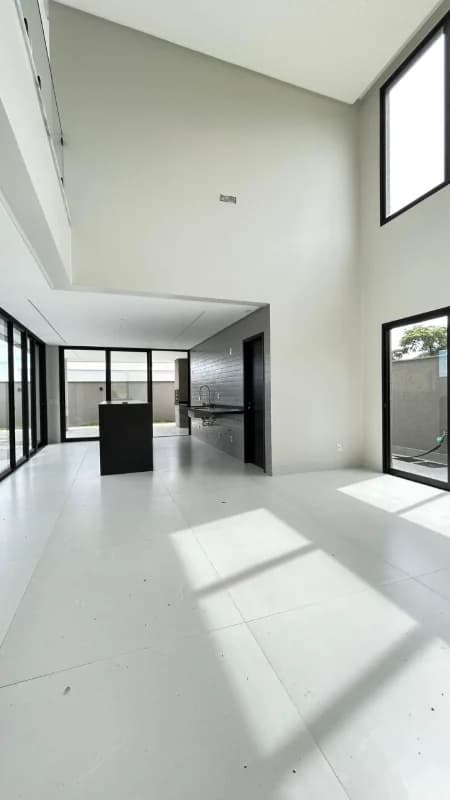 Fachada do Sobrado à Venda no Jardins Barcelona - 300m² e 4 suítes plenas