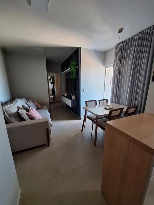 Fachada do Apartamento com 2 Quartos no Parque Oeste Industrial