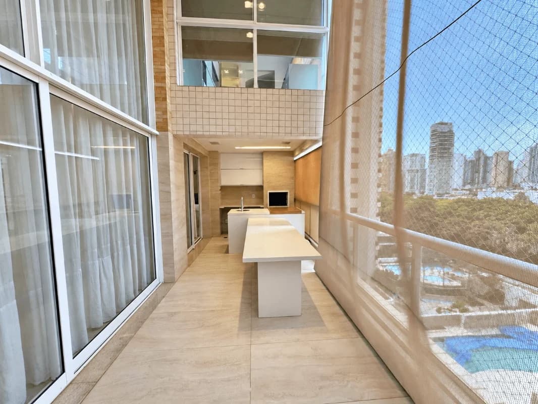 Fachada do Apartamento no Reserva do Lago, Setor Bueno | 224m² | Vista pro Vaca Brava