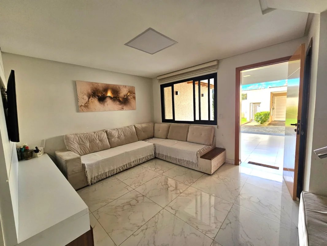 Casa à Venda no Gramado Parque - Imagem 1