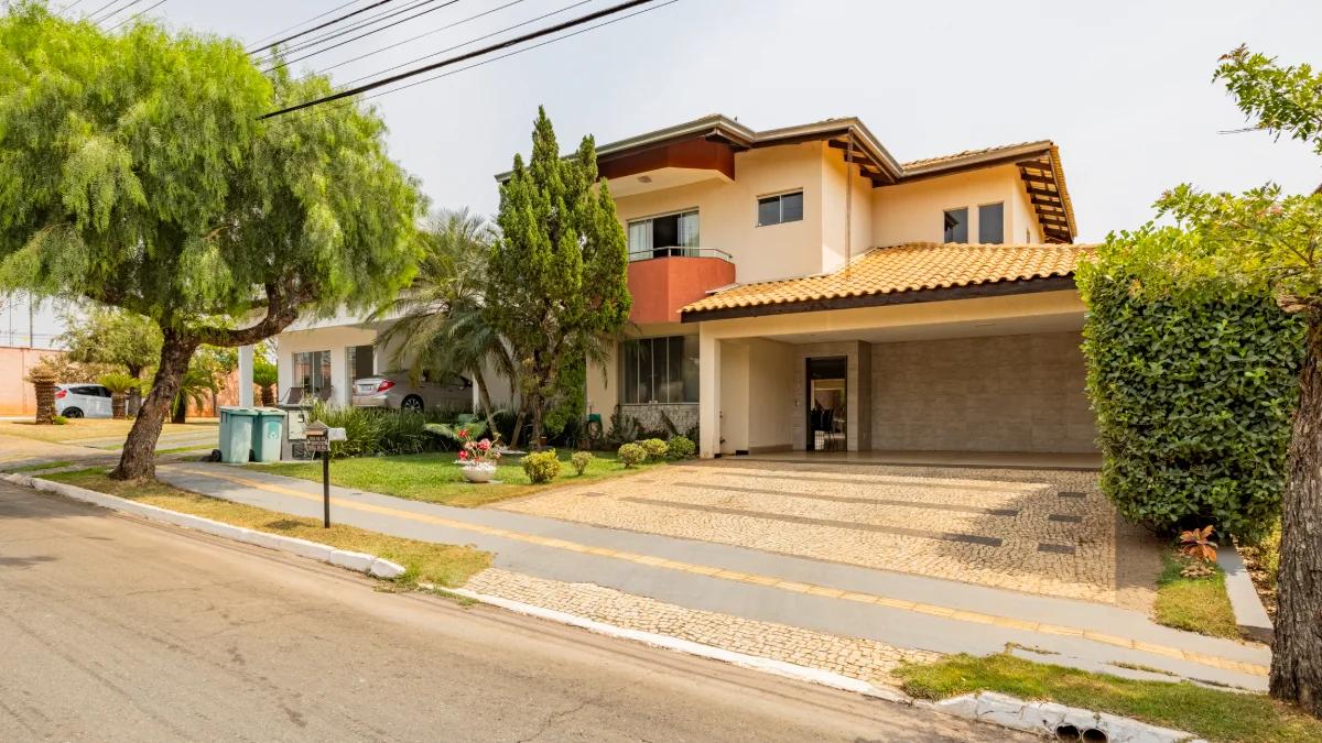 Fachada do Sobrado à Venda no Portal do Sol 1 em Goiânia