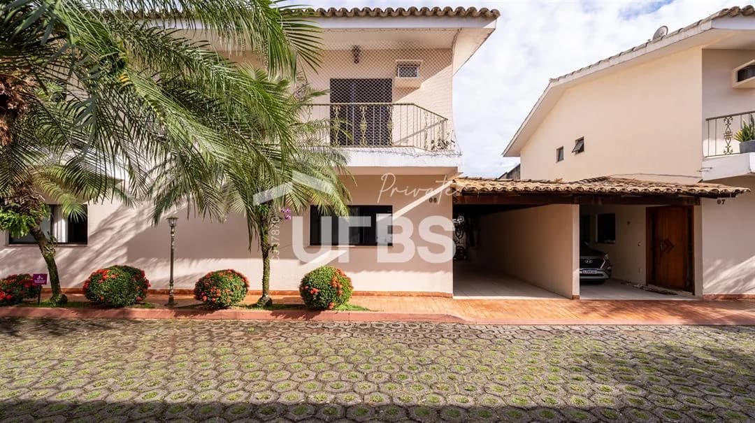 Fachada do Sobrado à Venda no Condomínio Solar Yunem – Goiânia