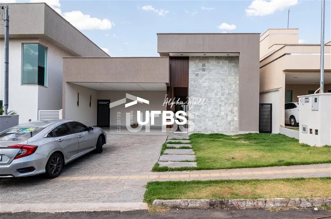 Casa Térrea à Venda no Jardim Veneza - Imagem 1
