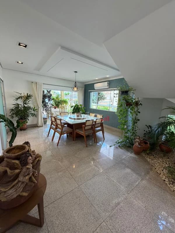Fachada do Casa no Portal do Sol II | 388 m² e 4 Suítes Plenas em Goiânia