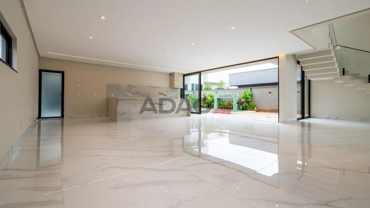 Fachada do Sobrado no Portal do Sol Green | 359m² e 4 Suítes em Goiânia