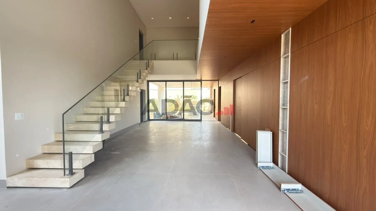 Fachada do Casa de Alto Padrão no Jardins França | 337m² | 5 Suítes | Elevador