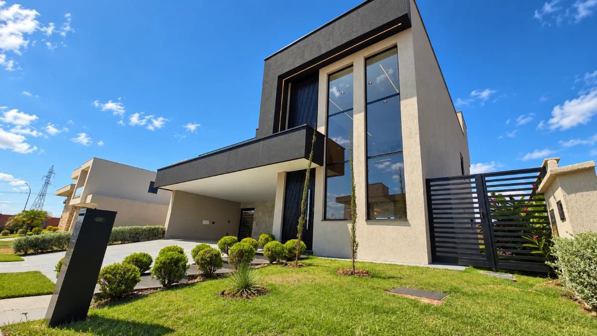 Fachada do Casa no Jardins França | 283m² | 4 Suítes | Goiânia | Piscina e Suíte Térrea