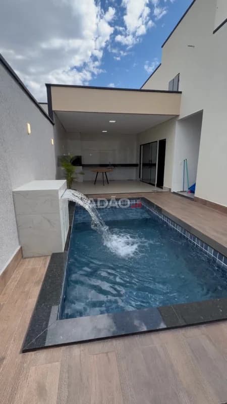 Fachada do Casa no Bairro das Indústrias, Senador Canedo | 139m² | 3 Quartos | Piscina
