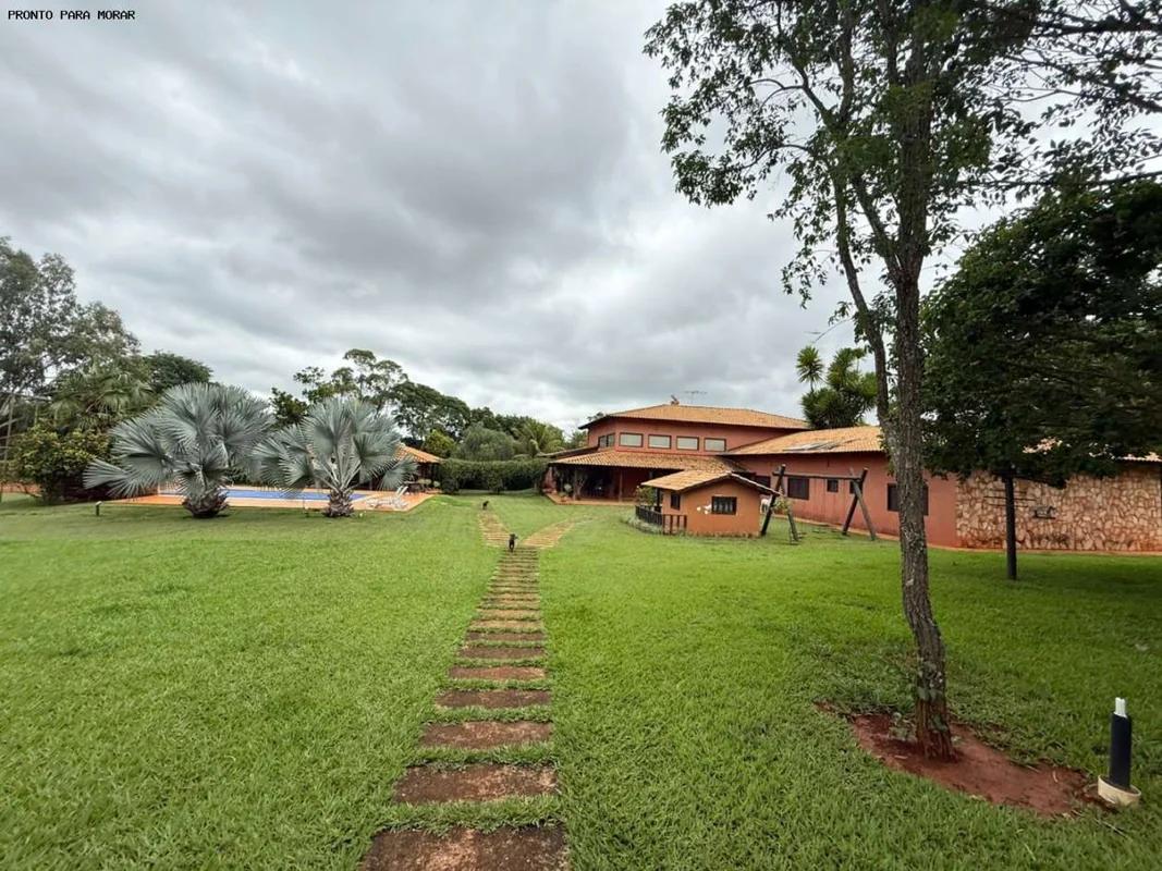 Fachada do CHACARA CONDOMÍNIO ALTA VISTA I