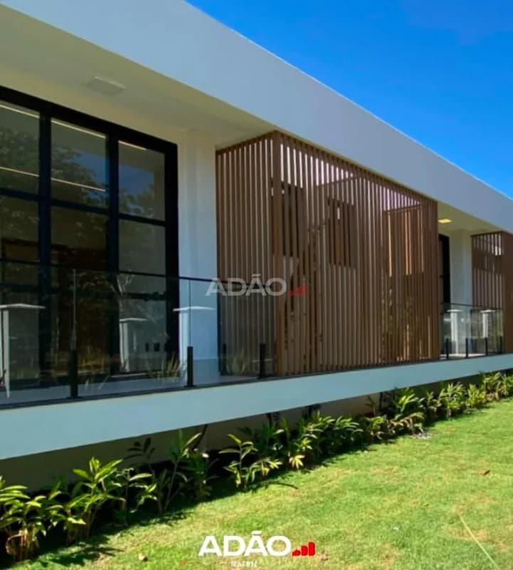 Fachada do Chácara no Residencial Villa Verde, Senador Canedo | 274m² | 1758m² | Área livre ampla