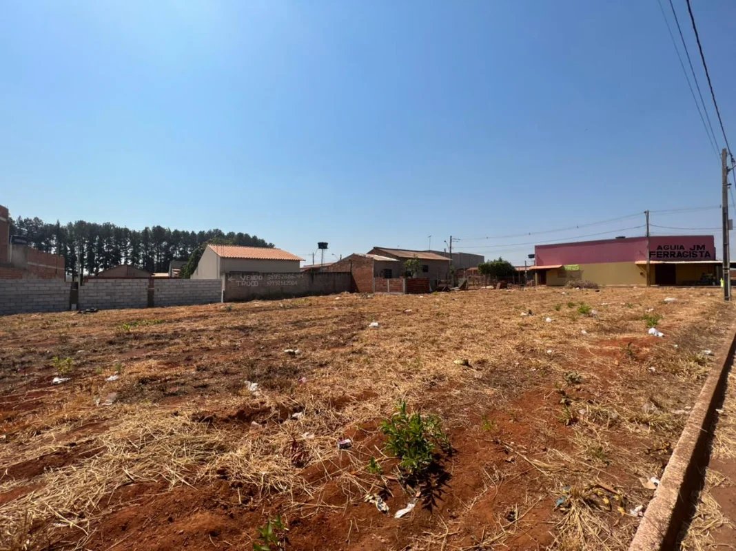 Lote à Venda no Residencial Triunfo em Goianira: Terreno Plano de 225m² - Imagem 1
