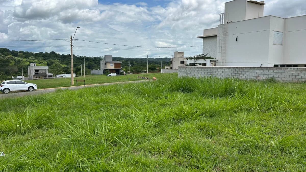 Fachada do Lote no Condomínio Jardins Parma em Senador Canedo
