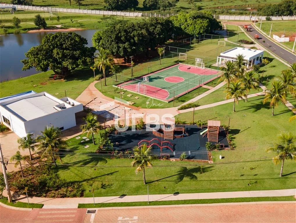 Fachada do Lote à Venda no Parqville Quaresmeira