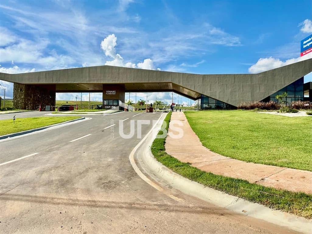 Fachada do Lote no Vinhas Flamboyant - Residencial Marília