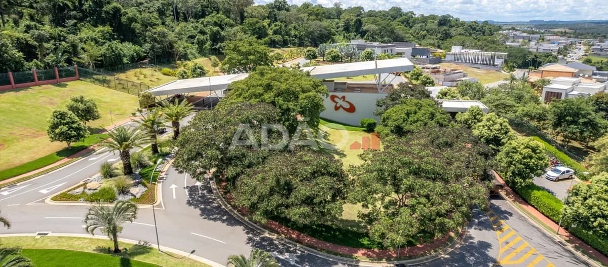 Fachada do Lote Exclusivo no Jardins Munique | 900m² | 17m de Frente | Vista para Área Verde