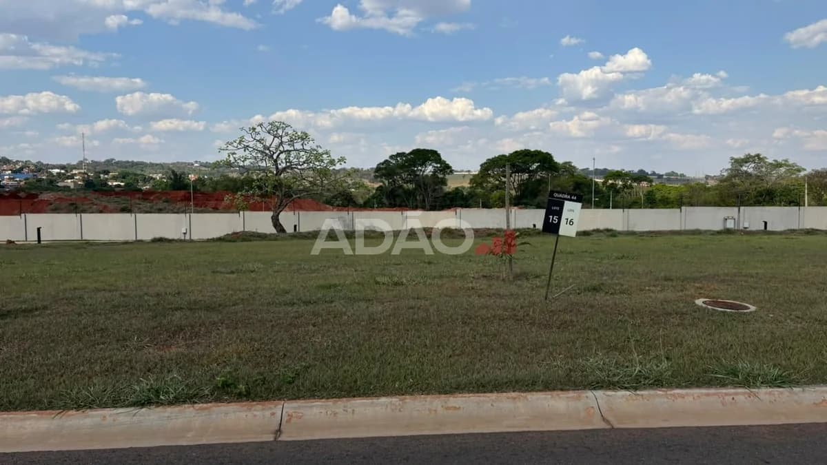 Fachada do Terreno no Plateau D'or Unique | 641m² | Próximo à Portaria